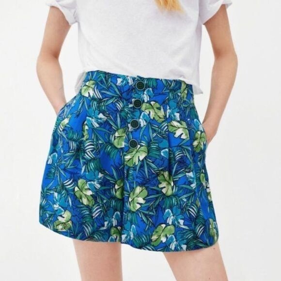 NWT Zara High Waisted Tropical Button Up Shorts Size Small‎ - Picture 1 of 11
